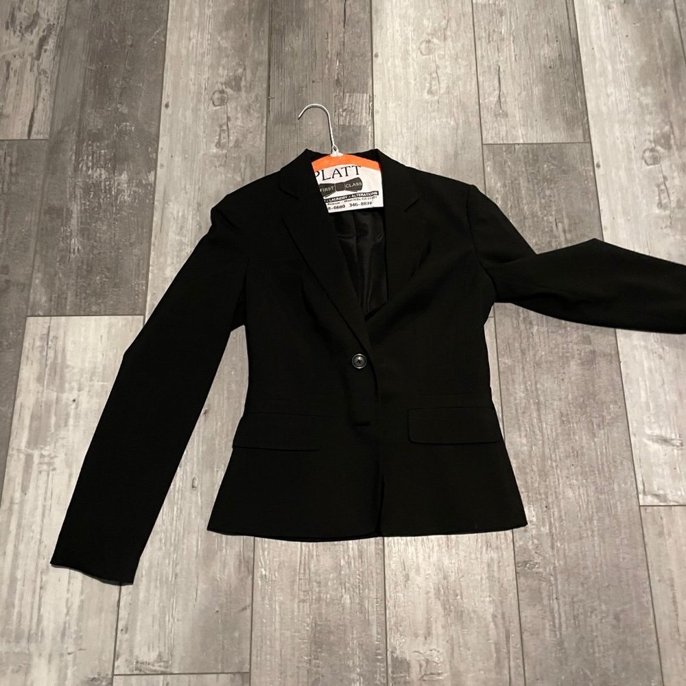 Banana Republic Blazer in Black